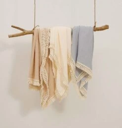 Hydrofiele Doek XL Met Franjes - 120x120 Cm - Taupe -Winkel Voor Babyverzorgingsproducten 1138x1200 1