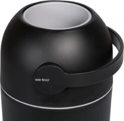 We-Too Luieremmer Zwart -Winkel Voor Babyverzorgingsproducten 1200x1178 5