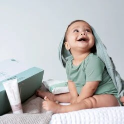 Naïf Plasticvrije Billendoekjes - Voordeelverpakking - 16 X 54 Doekjes - Met Natuurlijke Ingrediënten -Winkel Voor Babyverzorgingsproducten 1200x1200 125