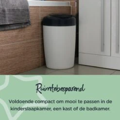 Tommee Tippee Simplee Sangenic Luieremmer, Milieuvriendelijker Systeem, Inclusief 1 Navulcassette Met Duurzaam Geproduceerde Antibacteriële GREENFILM, Grijs -Winkel Voor Babyverzorgingsproducten 1200x1200 1350