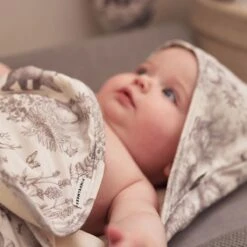 Jollein Badcape 75x75cm Pimpelmees - Forest Animals -Winkel Voor Babyverzorgingsproducten 1200x1200 1589