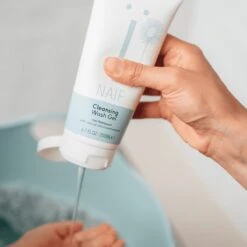 Naïf Baby Wasgel - Baby En Kind - 200ml - Met Natuurlijke Ingrediënten -Winkel Voor Babyverzorgingsproducten 1200x1200 1945
