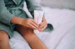 Naïf Vette Crème Voor De Gevoelige Huid - Baby En Kind - 75 Ml – Met Natuurlijke Ingrediënten -Winkel Voor Babyverzorgingsproducten 1200x796