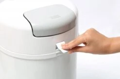 DiaperPail - Soft Grey - Luieremmer Met Speciale Luiersluis - Werkt Met Normale Vuilniszakken -Winkel Voor Babyverzorgingsproducten 1200x799 45