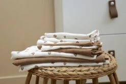 Meyco Mini Panther Swaddle - 2-pack - Toffee - 120x120cm 15 Meyco Mini Panther Swaddle - 2-pack - Toffee - 120x120cm -Winkel Voor Babyverzorgingsproducten 1200x800 106