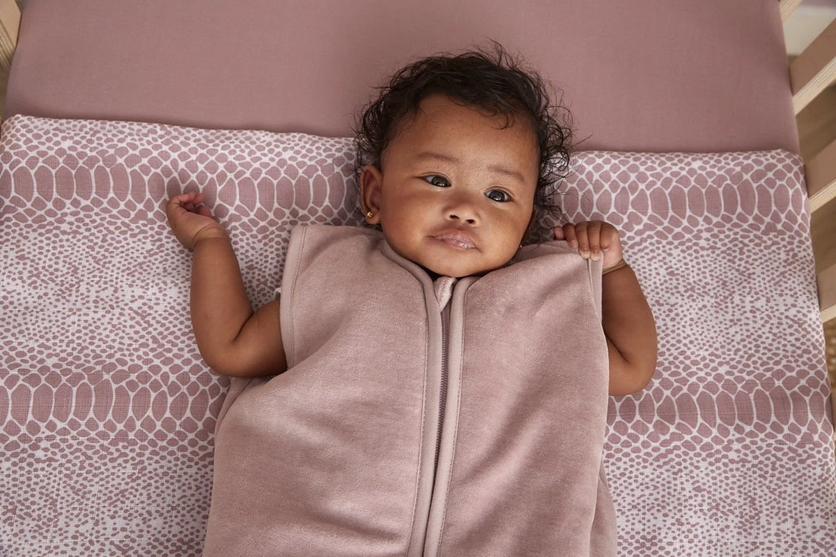 Meyco Cheetah/Snake Hydrofiele Doeken 3-pack - Lilac - 70x70cm 4 Meyco Cheetah/Snake Hydrofiele Doeken 3-pack - Lilac - 70x70cm - Afbeelding 2