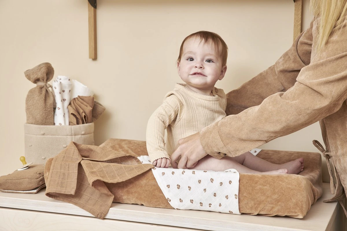 Meyco Mini Panther Hydrofiele Doeken - 3-pack - Toffee - 70x70cm 7 Meyco Mini Panther Hydrofiele Doeken - 3-pack - Toffee - 70x70cm - Afbeelding 5