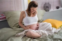 Zwitsal Mama Buikbalsem Voordeelverpakking - 6 Stuks Van 150 Ml 8 Zwitsal Mama Buikbalsem Voordeelverpakking - 6 Stuks Van 150 Ml -Winkel Voor Babyverzorgingsproducten 1200x802 2