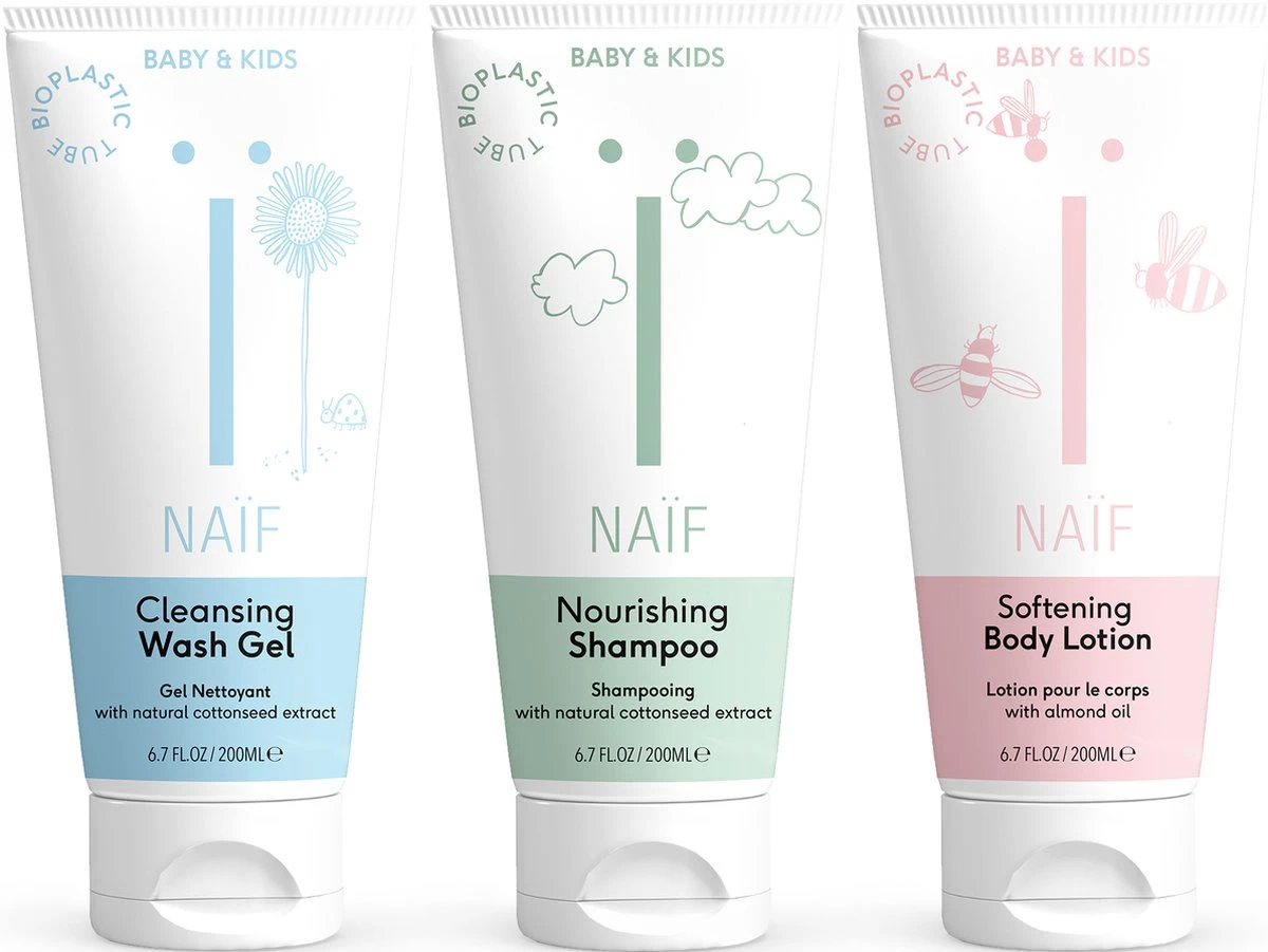 Naïf Shower Pakket Babyverzorging - 3 X 200ml - 3 Bestsellers - Met Natuurlijke Ingrediënten 3 Naïf Shower Pakket Babyverzorging - 3 X 200ml - 3 Bestsellers - Met Natuurlijke Ingrediënten
