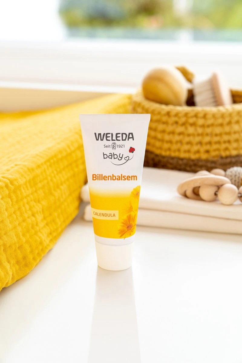 Weleda Calendula Baby Billenbalsem - 75ml 5 Weleda Calendula Baby Billenbalsem - 75ml - Afbeelding 3
