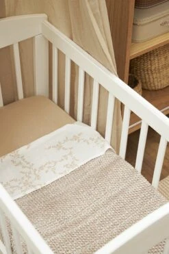 Meyco Branches 9-pack Hydrofiele Starterset - Sand -Winkel Voor Babyverzorgingsproducten 800x1200 65