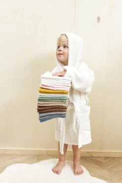 Meyco Badcape Basic Badstof - Forest Green - 75x75cm 8 Meyco Badcape Basic Badstof - Forest Green - 75x75cm -Winkel Voor Babyverzorgingsproducten 801x1200 37